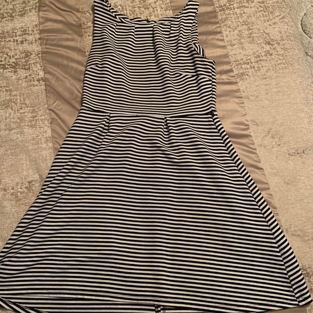 Work friendly dress